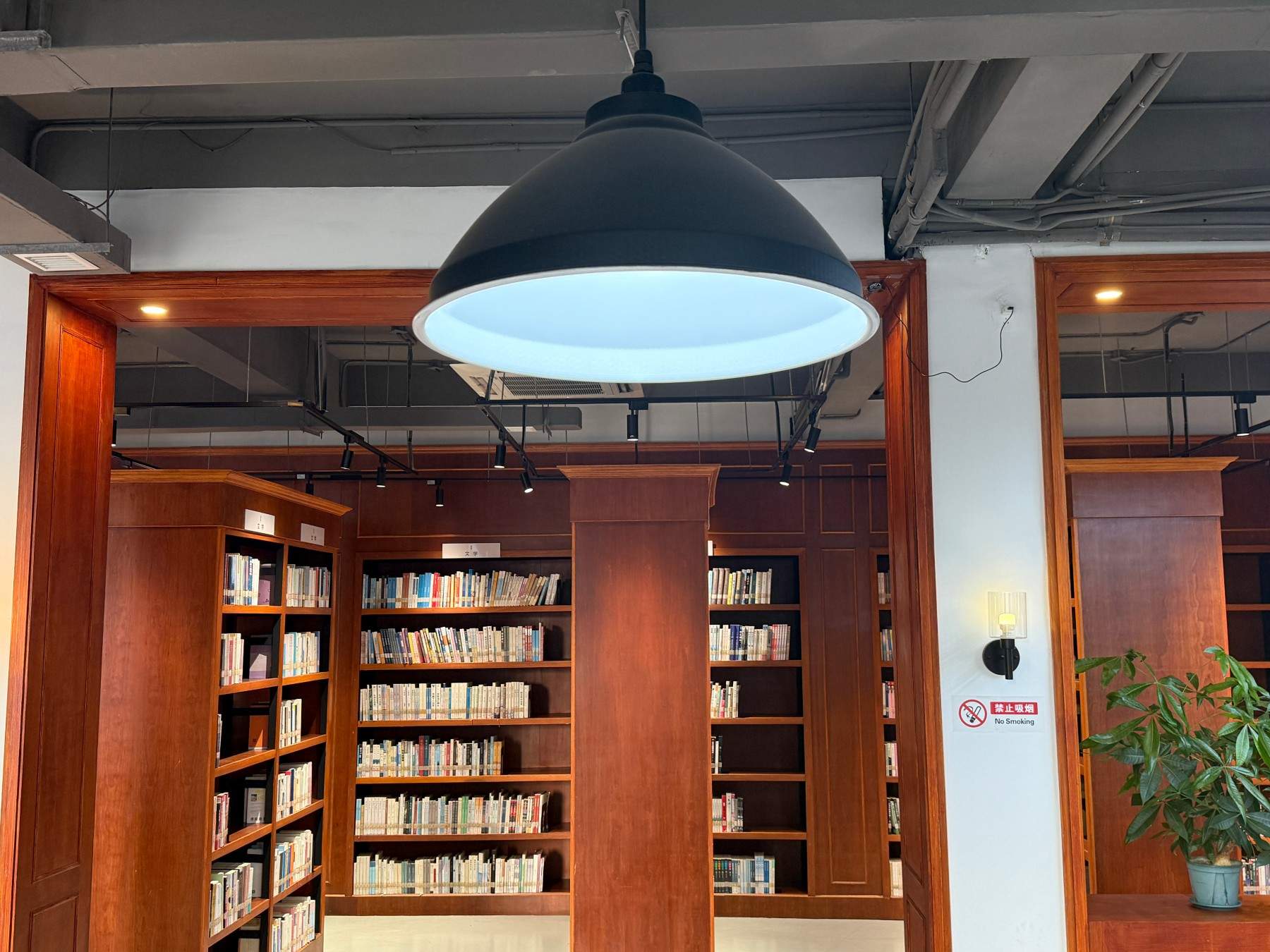 封神外景地！天台和合书吧承包文艺 / 亲子 / 都市剧，全天候开拍不打烊(图2)