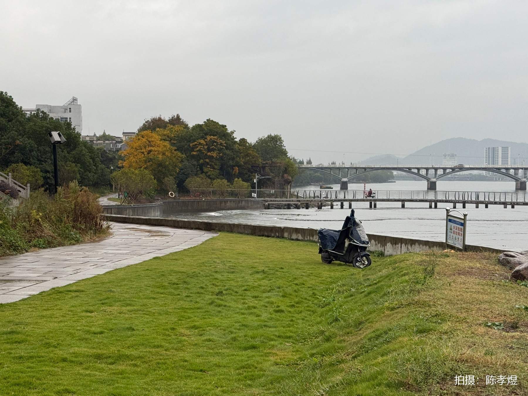 始丰湖夜游中心码头——台州湖畔夜色的影视新地标(图2)