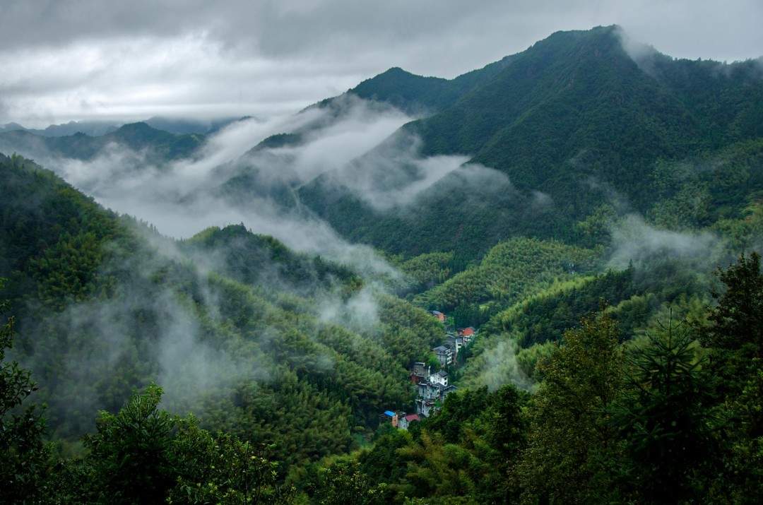 黄岩北洋镇船山峡谷(图1) 黄岩北洋镇船山峡谷(图1)