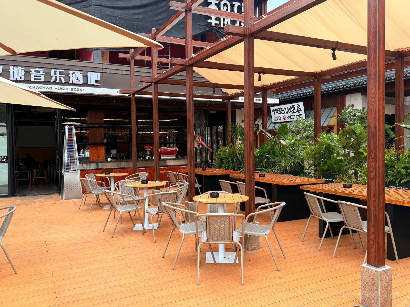 天台赭溪老街朝瑶酒馆