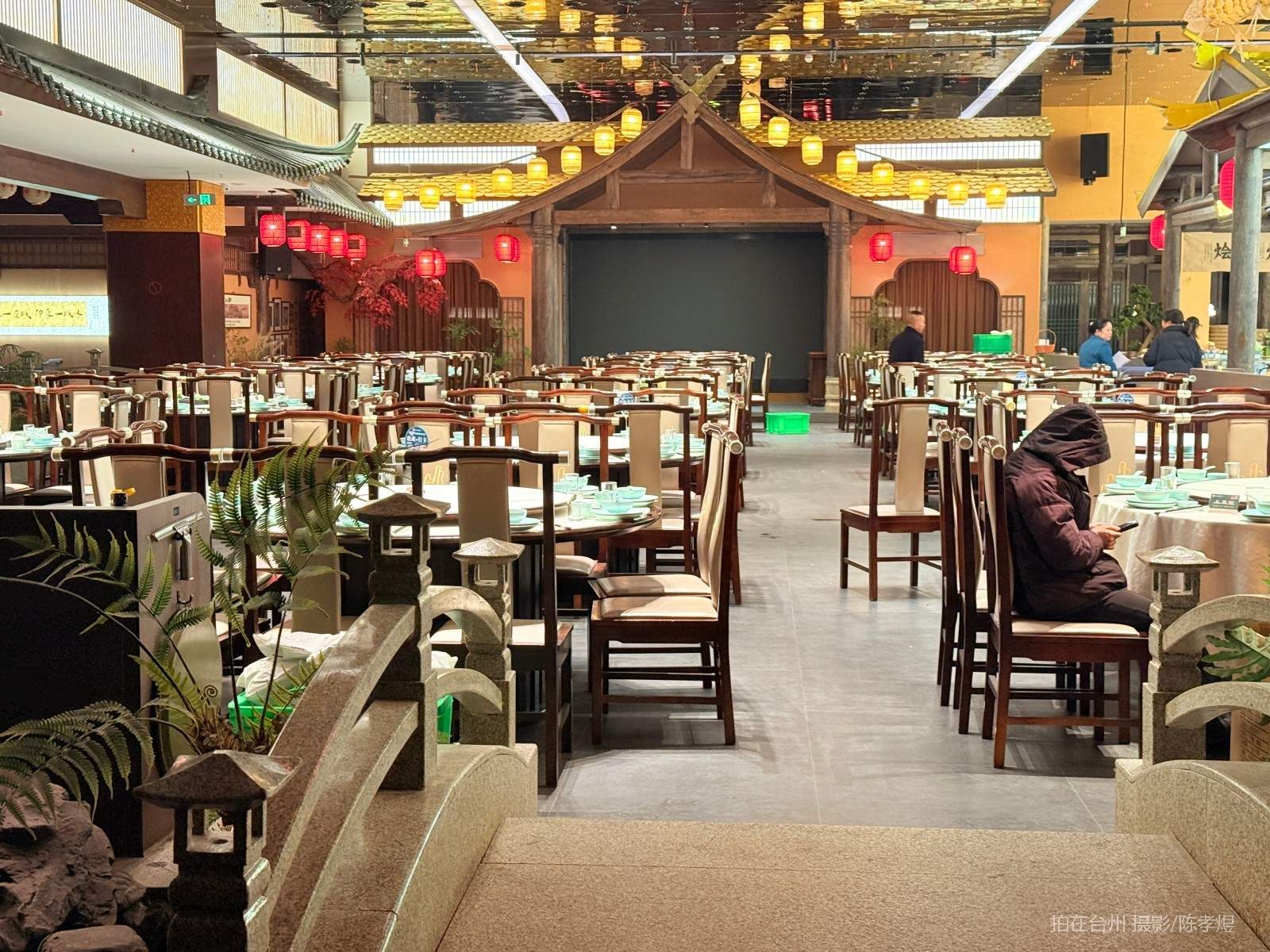 天台土灶头餐厅(图9) 天台土灶头餐厅(图9)