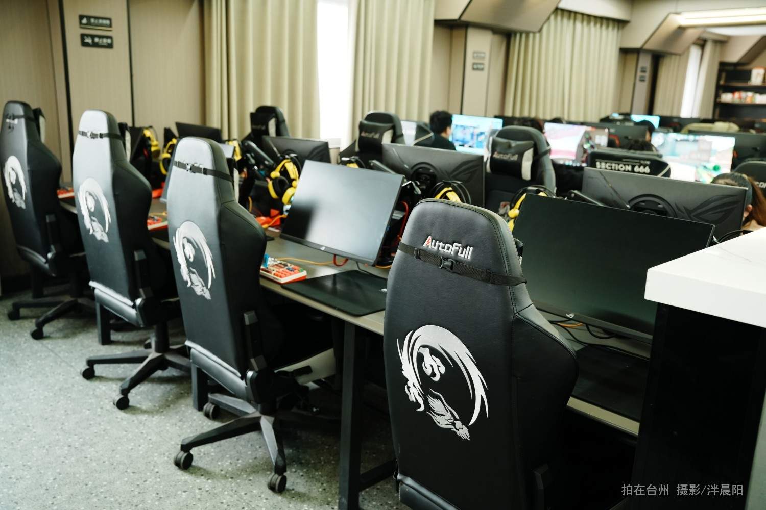 仙居环城北路522号路人甲电竞(图6)