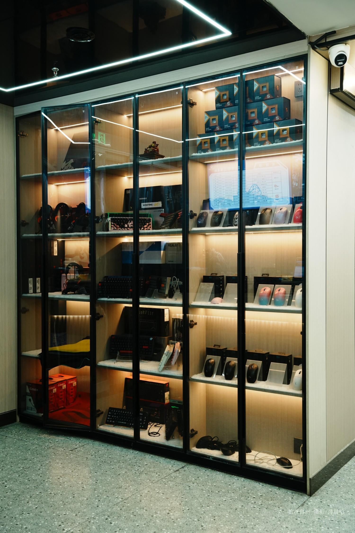 仙居环城北路522号路人甲电竞(图2)