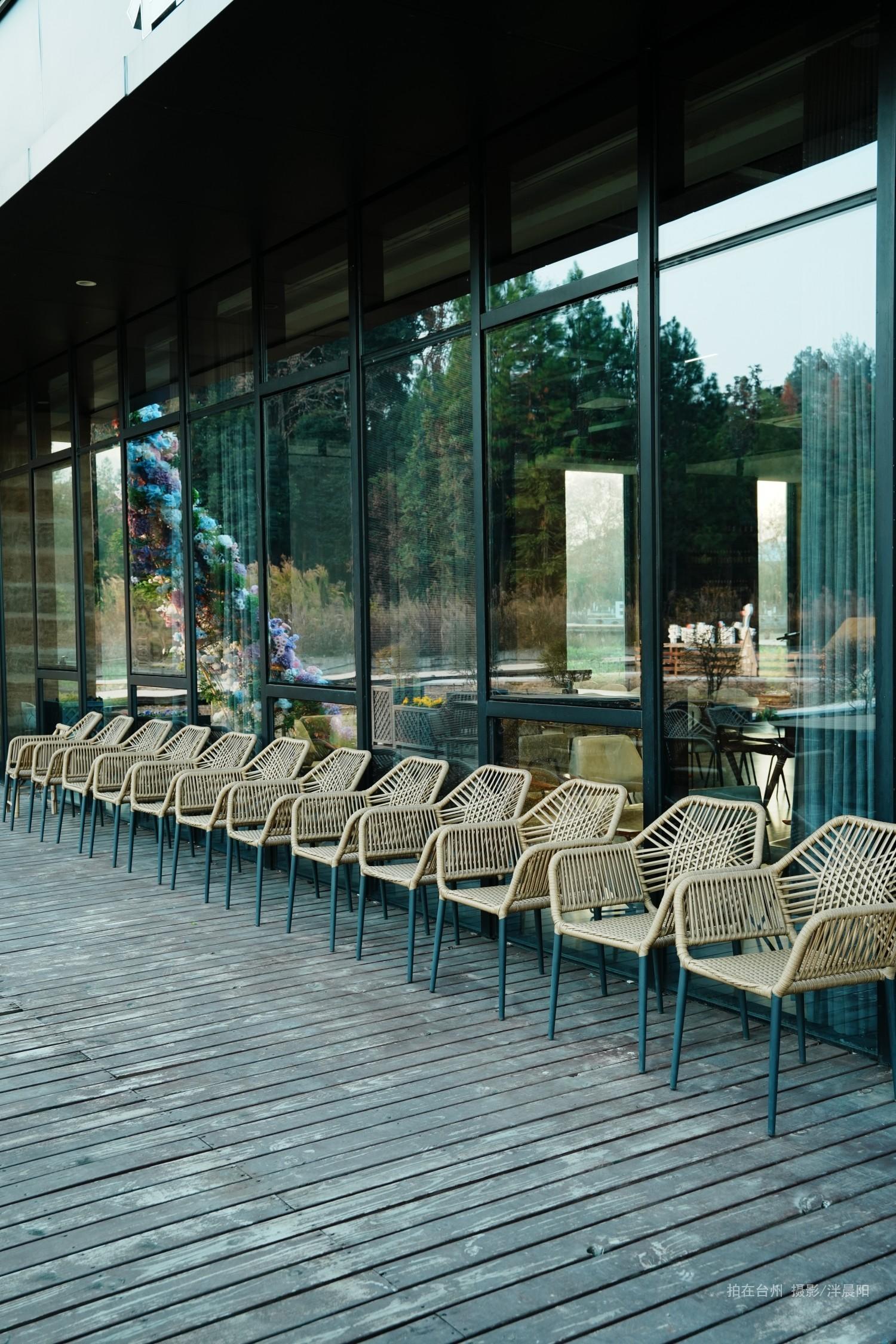 仙居上叶村梅花里1号岩值乡村美学馆(图2)