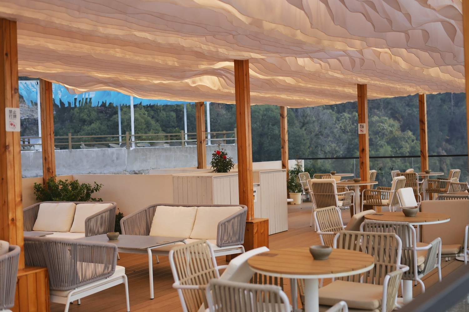 玉环大麦屿柒墨咖啡馆(玉环1号公路店)(图16)