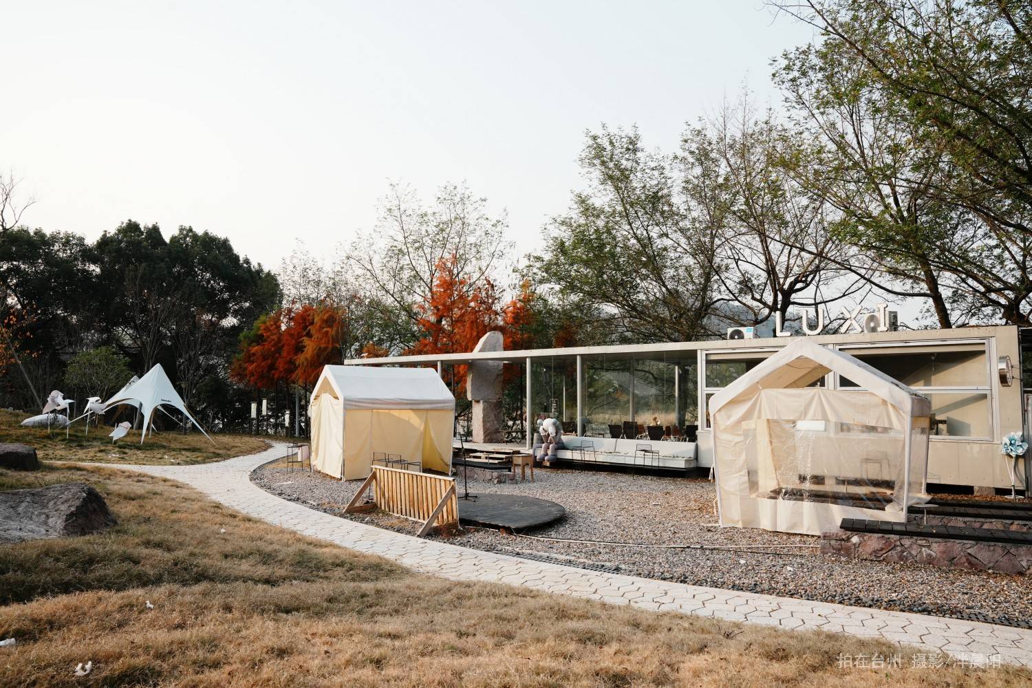 仙居西门村鹭溪咖啡机车驿站