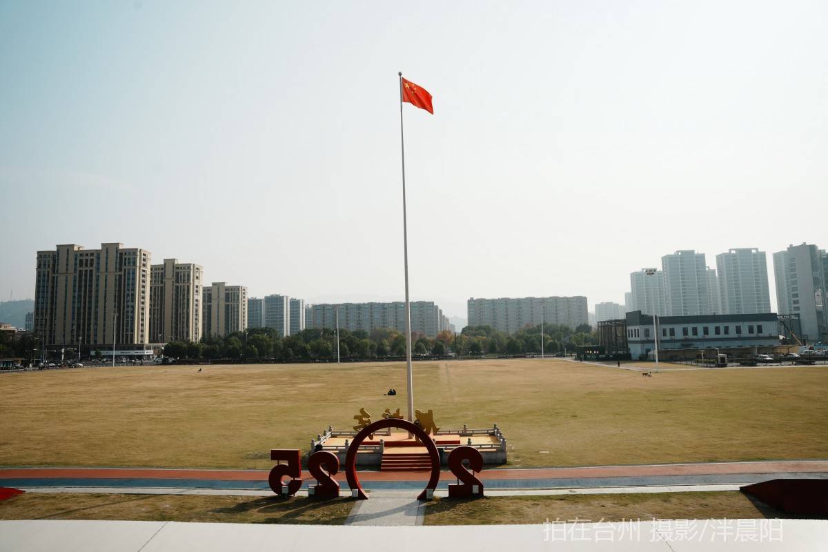 仙居泰和中路6号行政服务中心(图6)