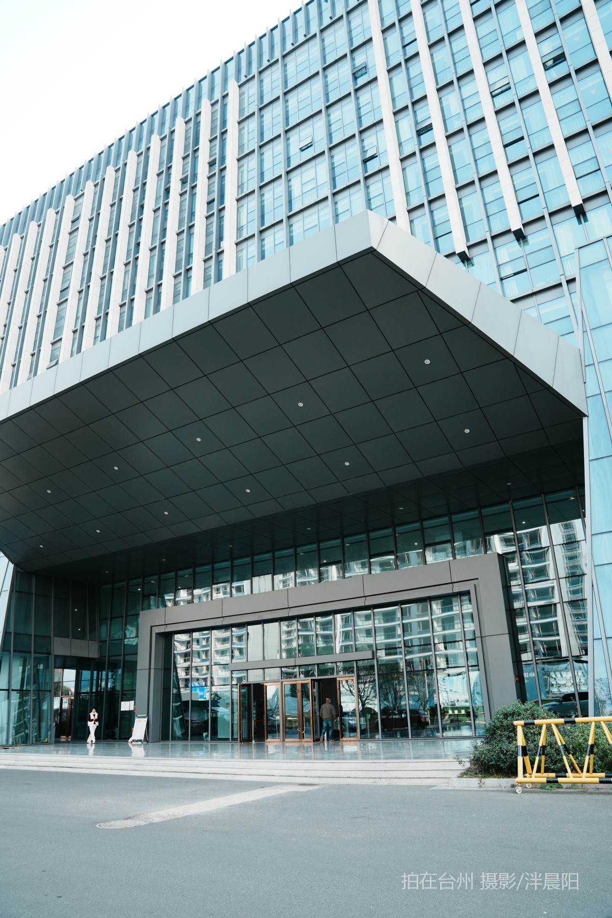 仙居泰和中路6号行政服务中心(图2)