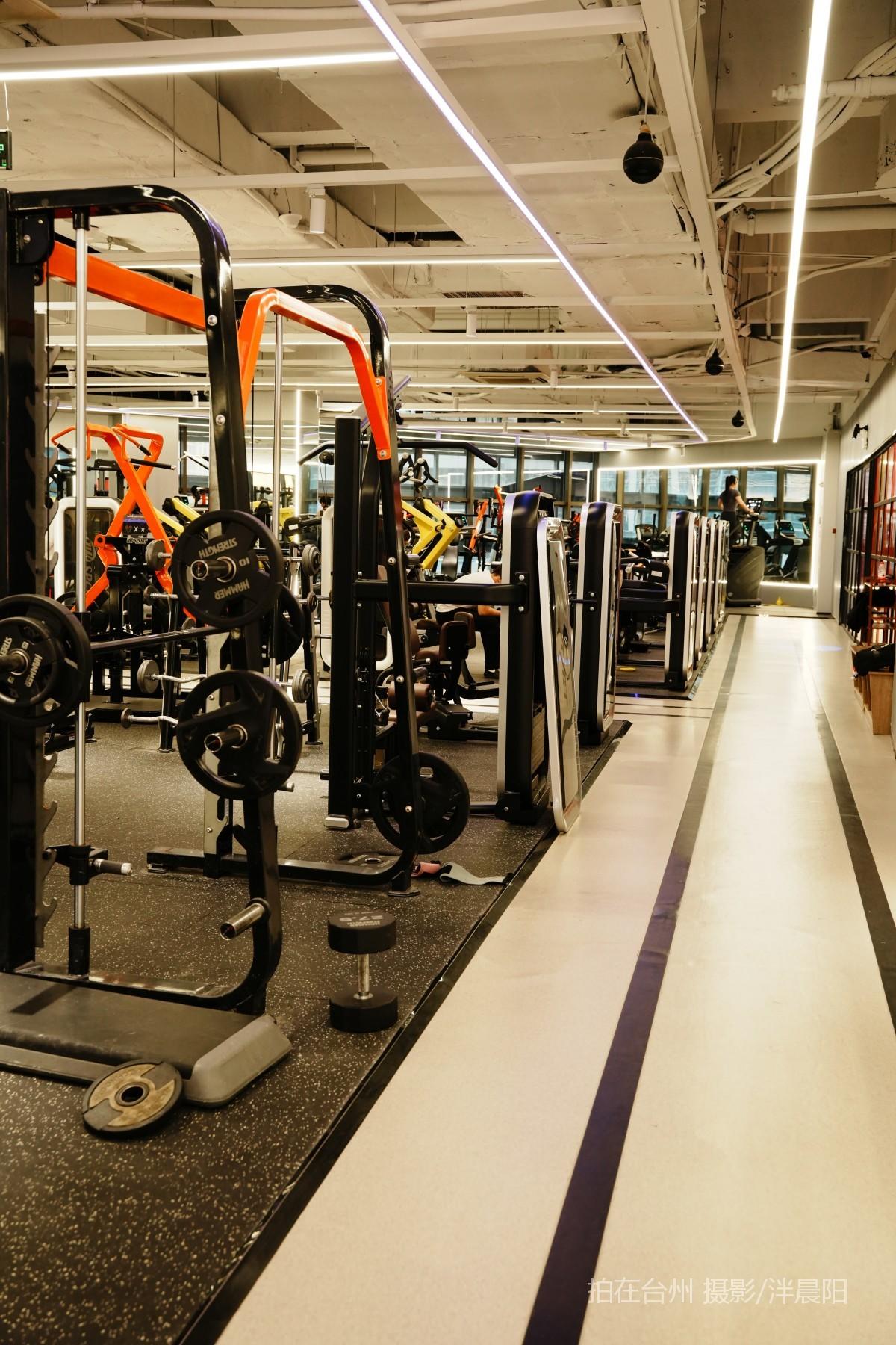 仙居吾悦广场3楼3006 梵臣游泳健身(图19)