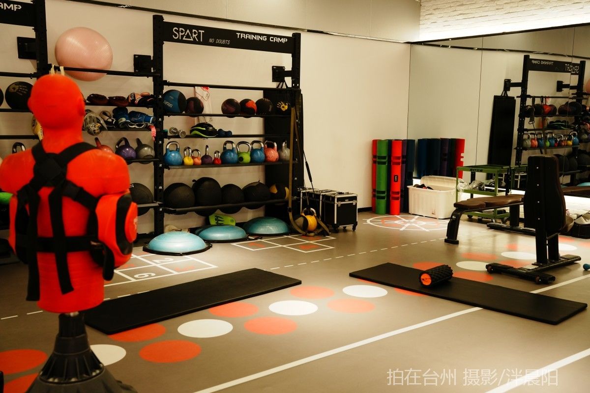 仙居吾悦广场3楼3006 梵臣游泳健身(图1)