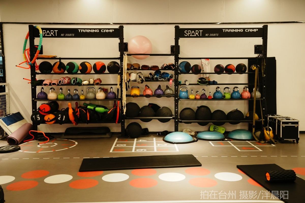 仙居吾悦广场3楼3006 梵臣游泳健身(图6)