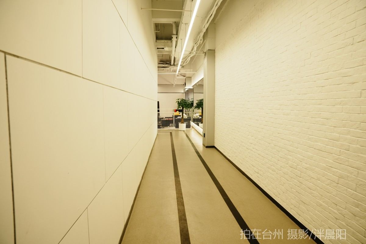 仙居吾悦广场3楼3006 梵臣游泳健身(图4)