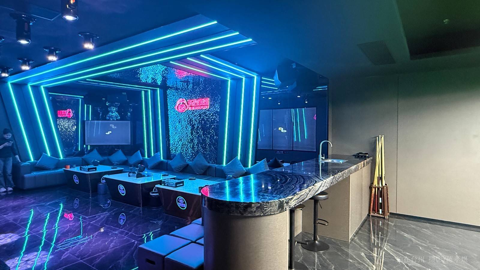 天台赭溪老街赭溪量贩