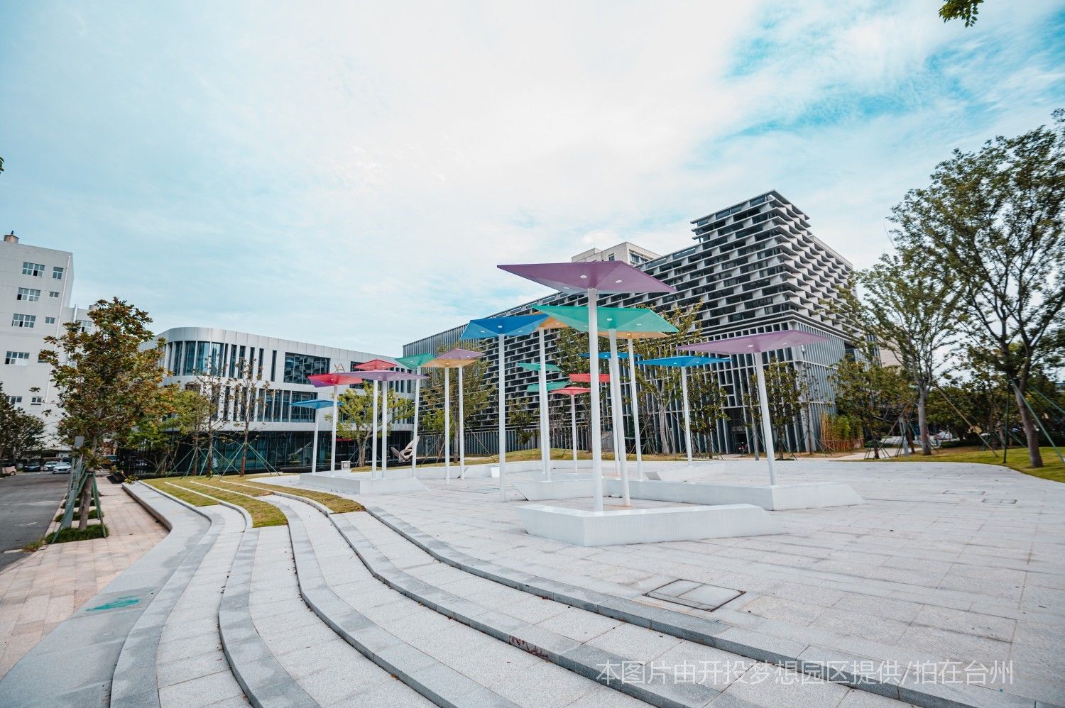 台州湾新区台州梦想园区创业园区办公厂房综合体(图23)