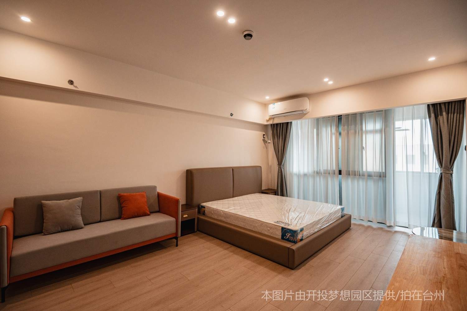 台州湾新区台州梦想园区创业园区办公厂房综合体(图34)