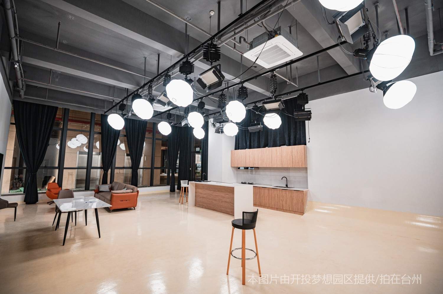 台州湾新区台州梦想园区创业园区办公厂房综合体(图50)