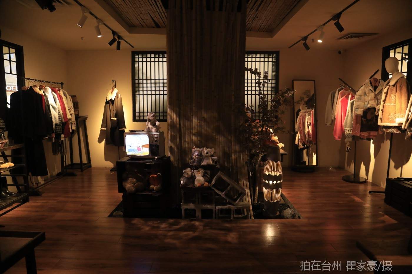 温岭宝龙广场西町村屋服饰店(图6)