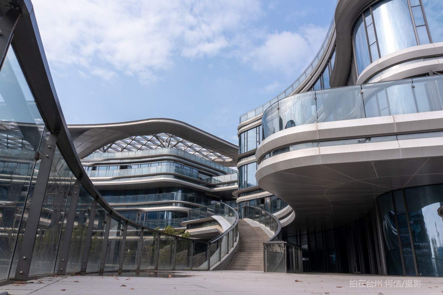 黄岩东城街道 injoy未来生活体验中心办公综合体(图9) 黄岩东城街道 injoy未来生活体验中心办公综合体(图9)