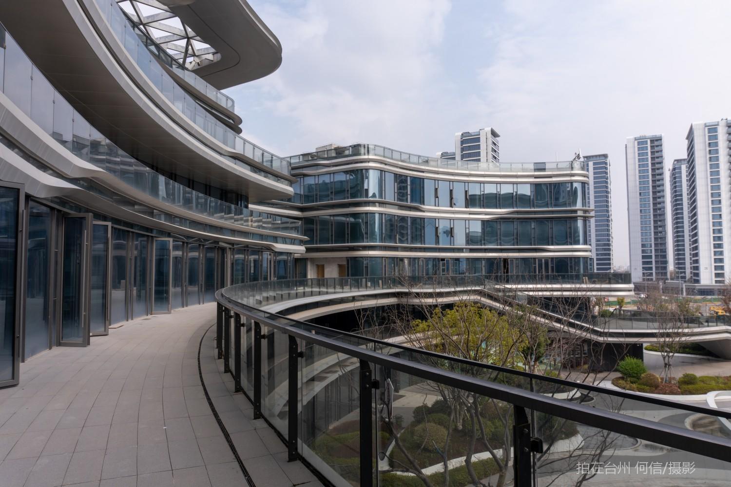 黄岩东城街道 injoy未来生活体验中心办公综合体(图6) 黄岩东城街道 injoy未来生活体验中心办公综合体(图6)