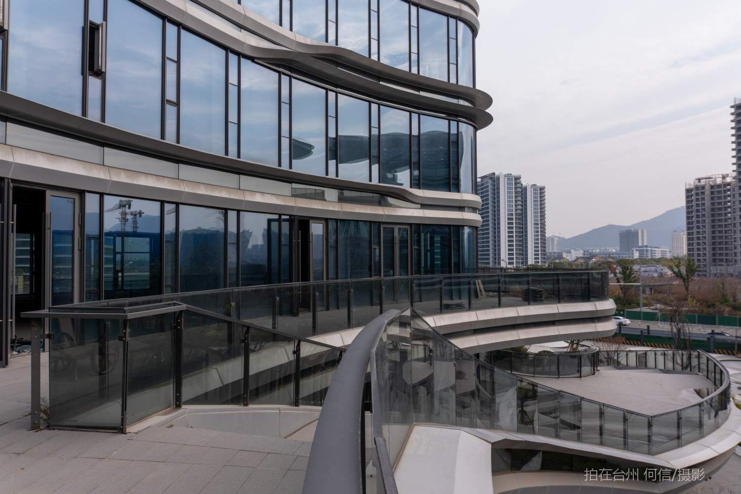 黄岩东城街道 injoy未来生活体验中心办公综合体(图4) 黄岩东城街道 injoy未来生活体验中心办公综合体(图4)