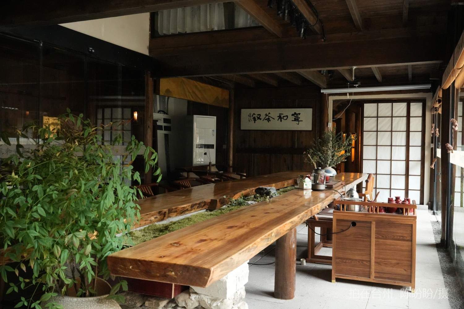 三门亭旁镇宁和书院书吧茶室(图25)