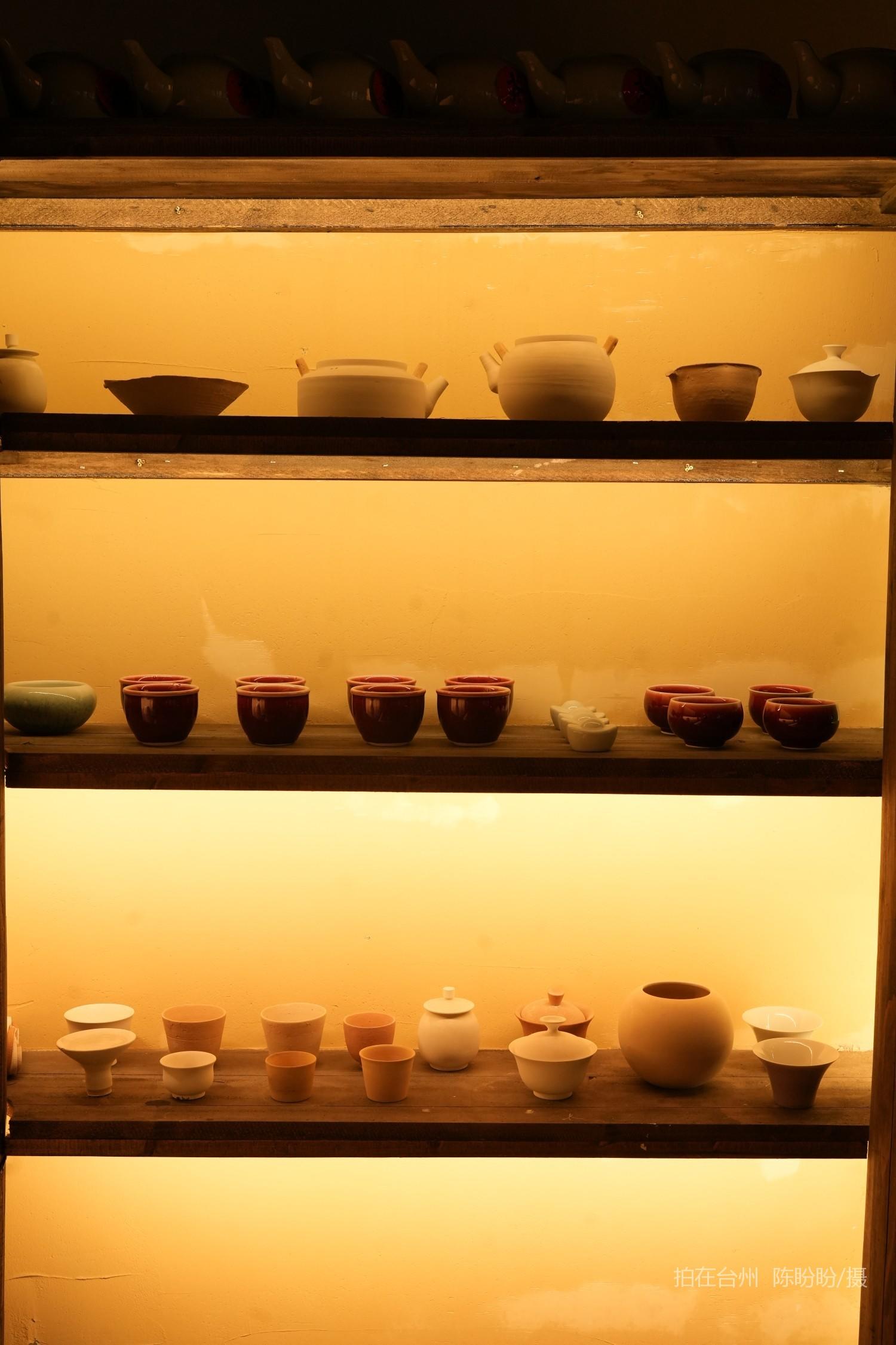 三门亭旁镇宁和书院书吧茶室(图11)