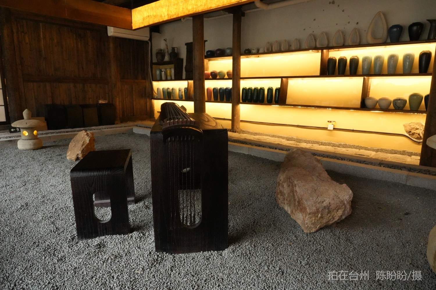 三门亭旁镇宁和书院书吧茶室(图14)