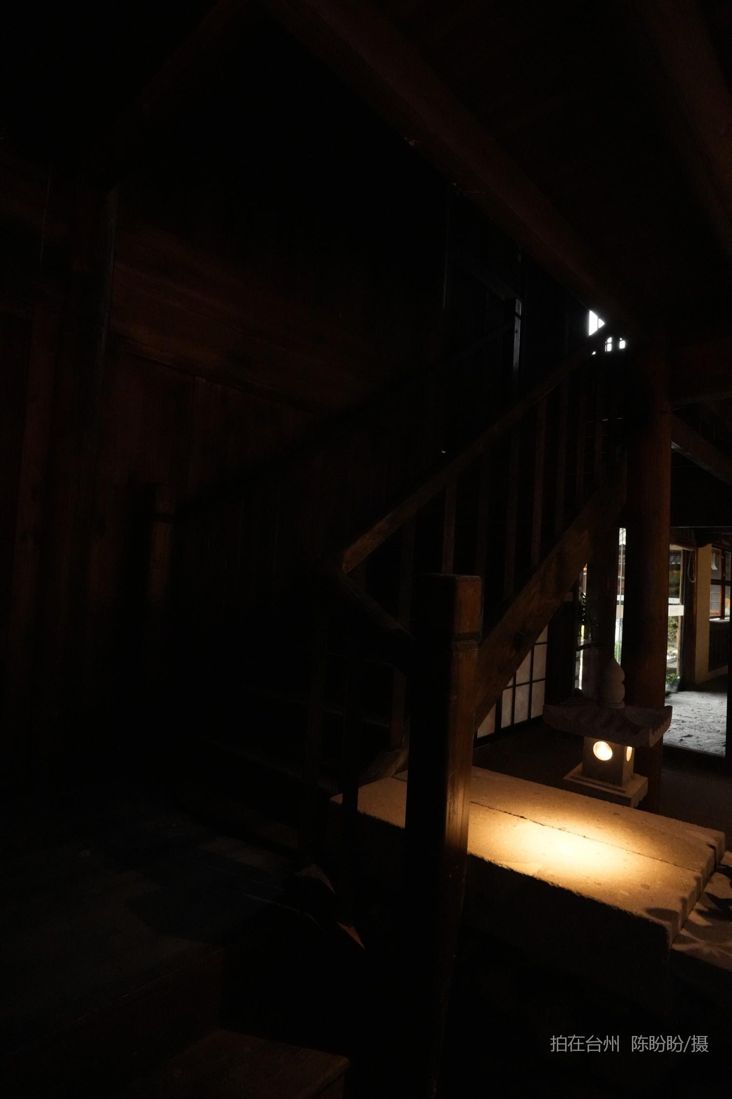 三门亭旁镇宁和书院书吧茶室(图6)