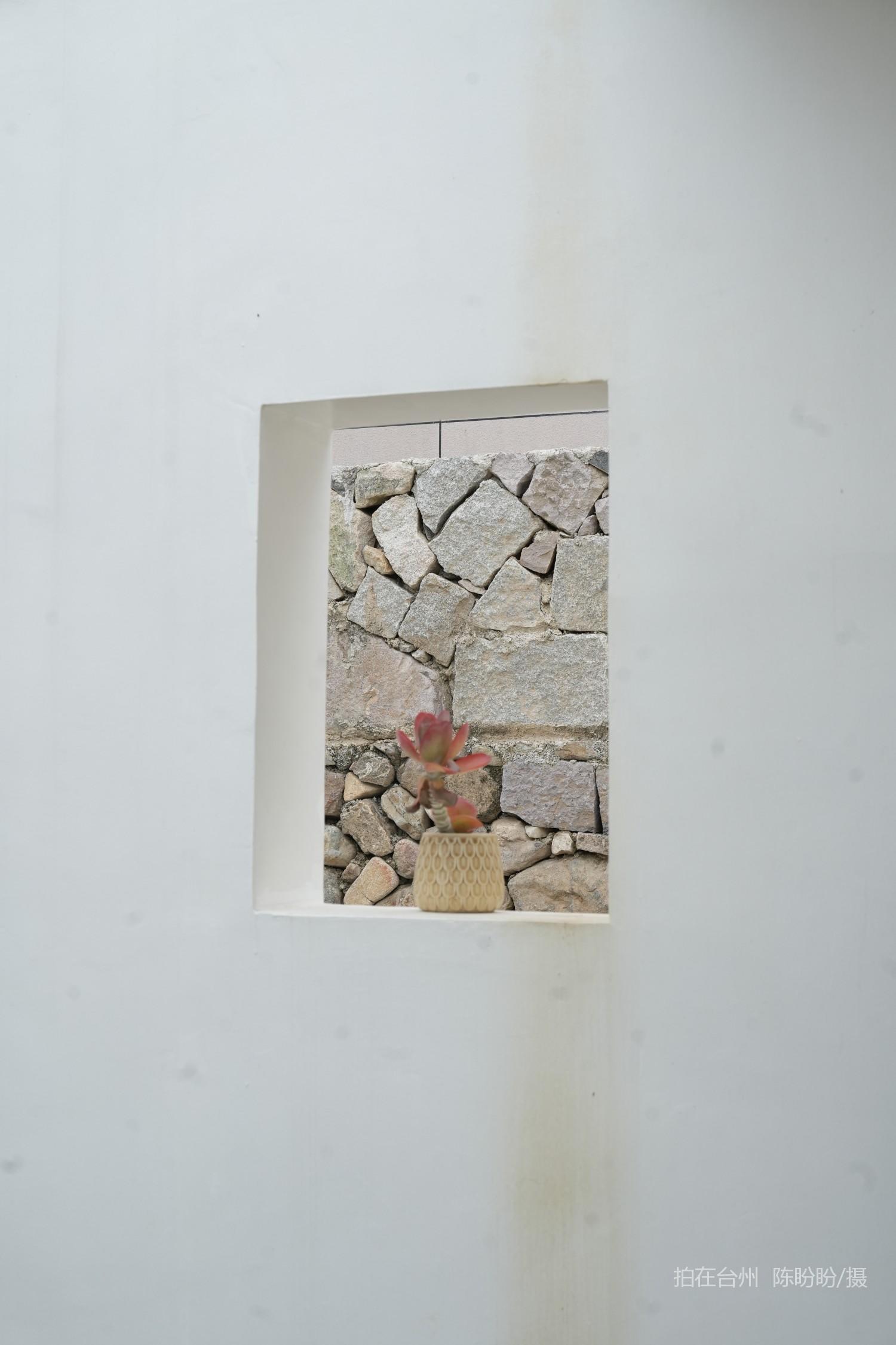 三门亭旁镇宁和书院书吧茶室(图4)