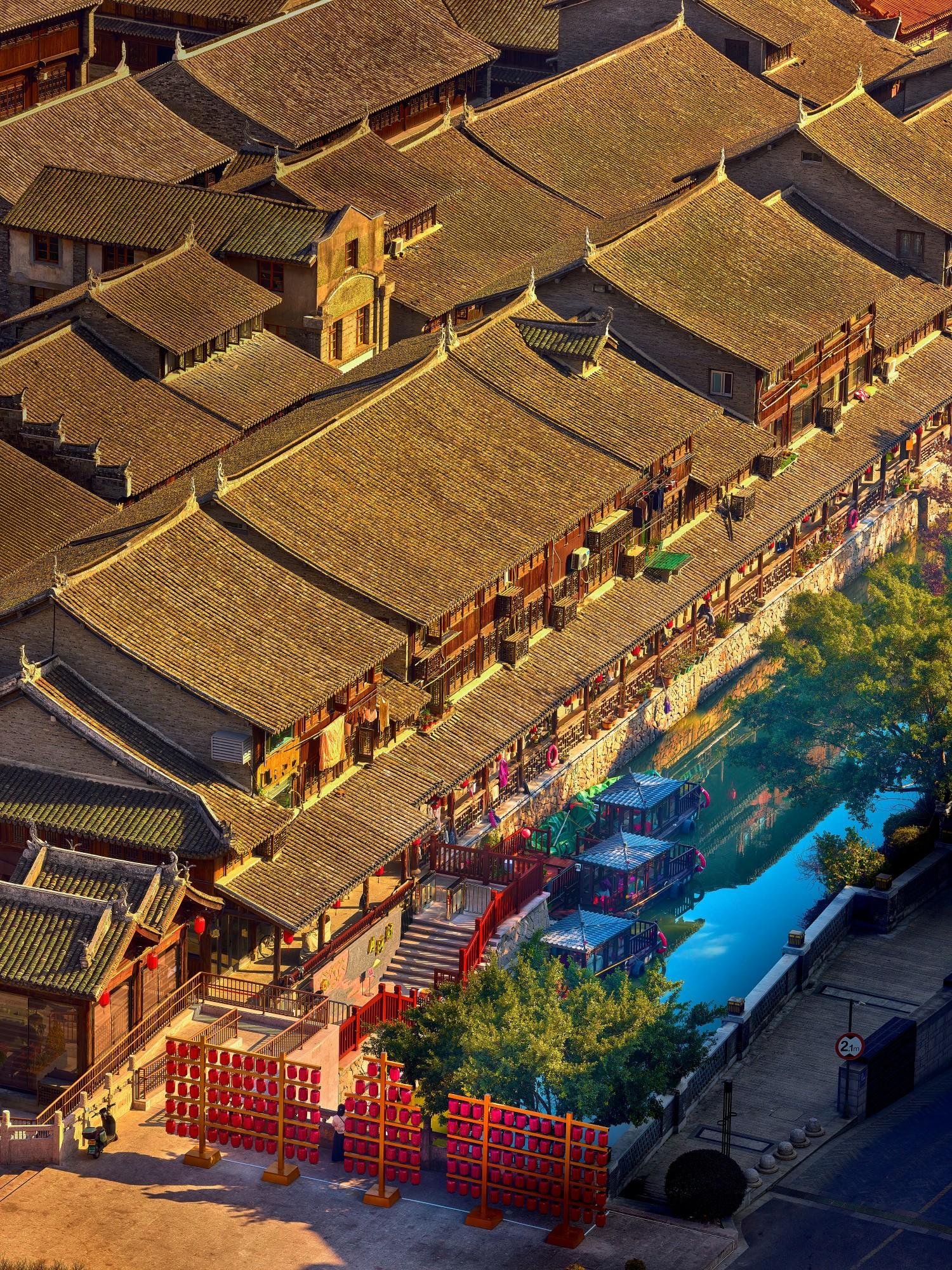 路桥区南官新天地15分钟解锁N种霸总名场面(图13)