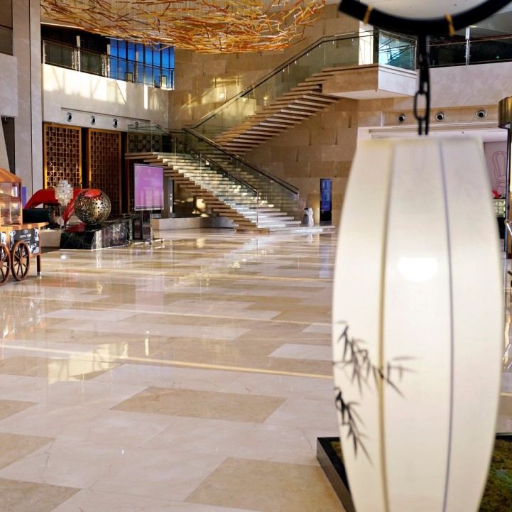 路桥区南官新天地15分钟解锁N种霸总名场面(图24)