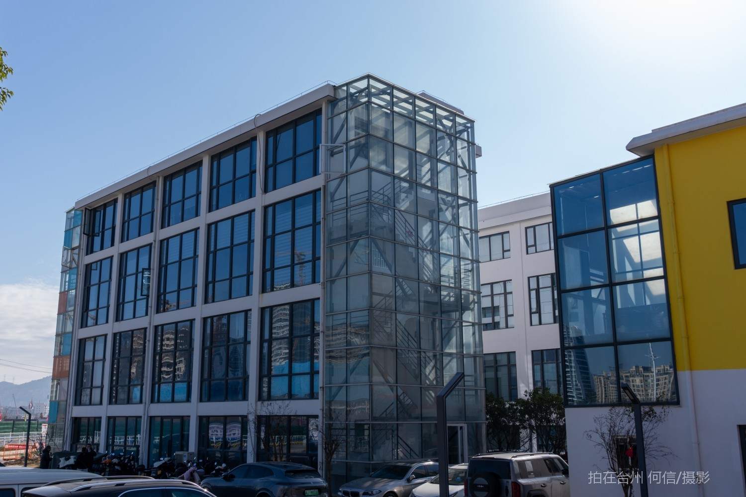 黄岩江口街道设创湾体育馆(图7)