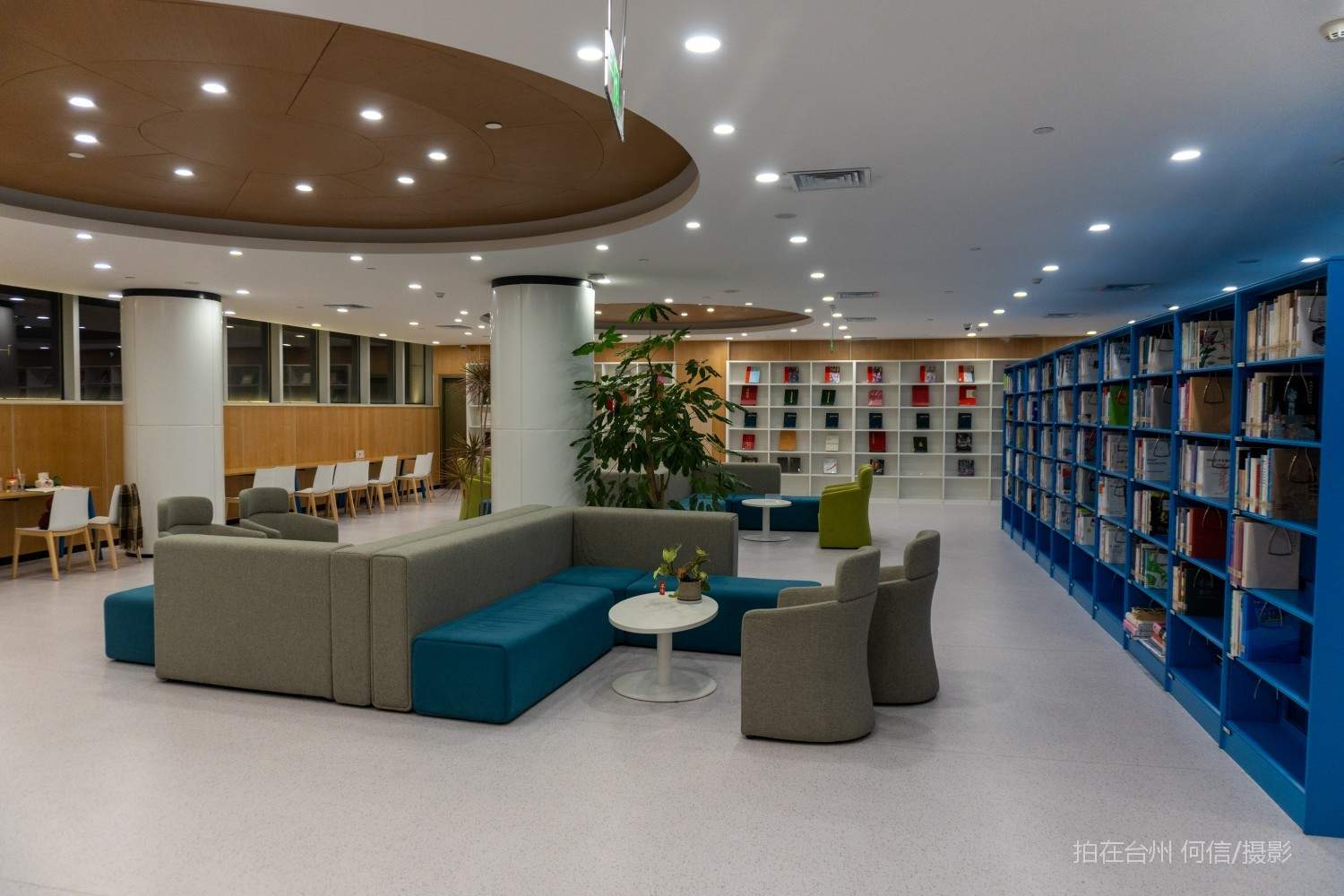 黄岩西城街道黄岩图书馆(图5)