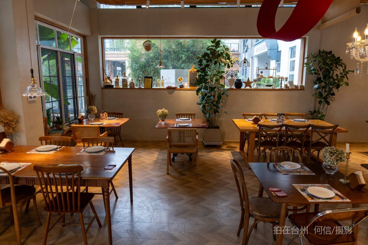 黄岩西城街道 原野浪漫花园融合主题西餐厅(图12) 黄岩西城街道 原野浪漫花园融合主题西餐厅(图12)