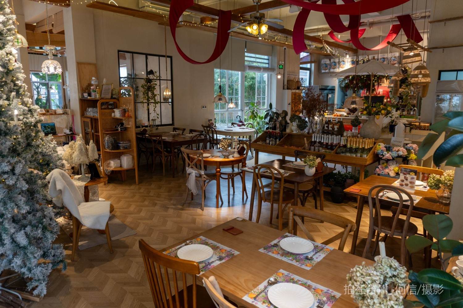 黄岩西城街道 原野浪漫花园融合主题西餐厅(图5) 黄岩西城街道 原野浪漫花园融合主题西餐厅(图5)