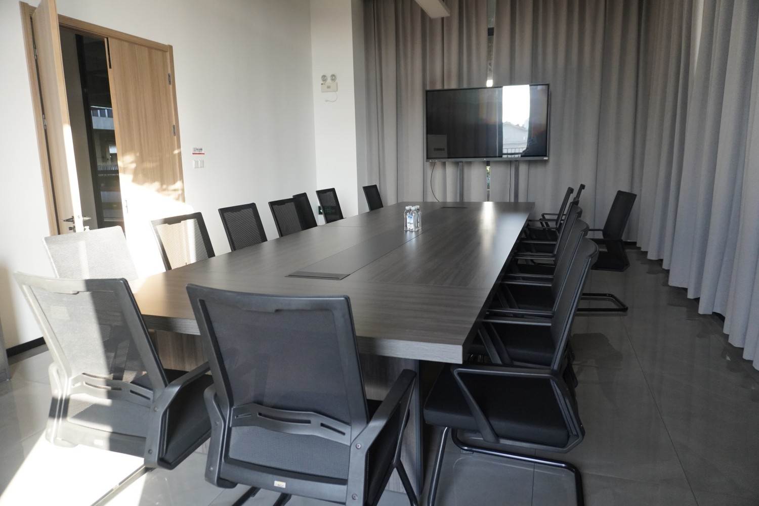 台州湾三甲街道 开投 梦想园区办公空间专景(图10)