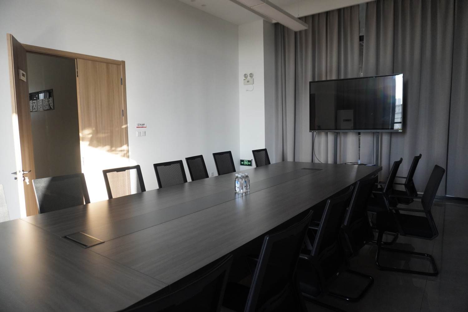 台州湾三甲街道 开投 梦想园区办公空间专景(图8)