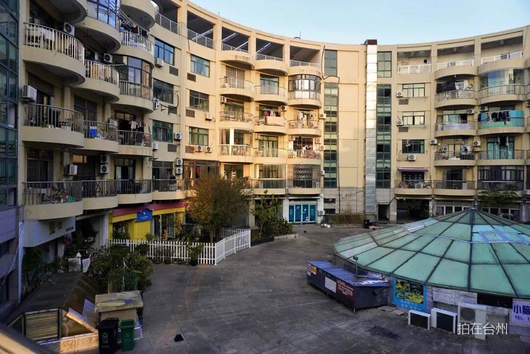 白云街道巨鼎广场商住一体居民楼——都市悬疑影视拍摄基地(图12)