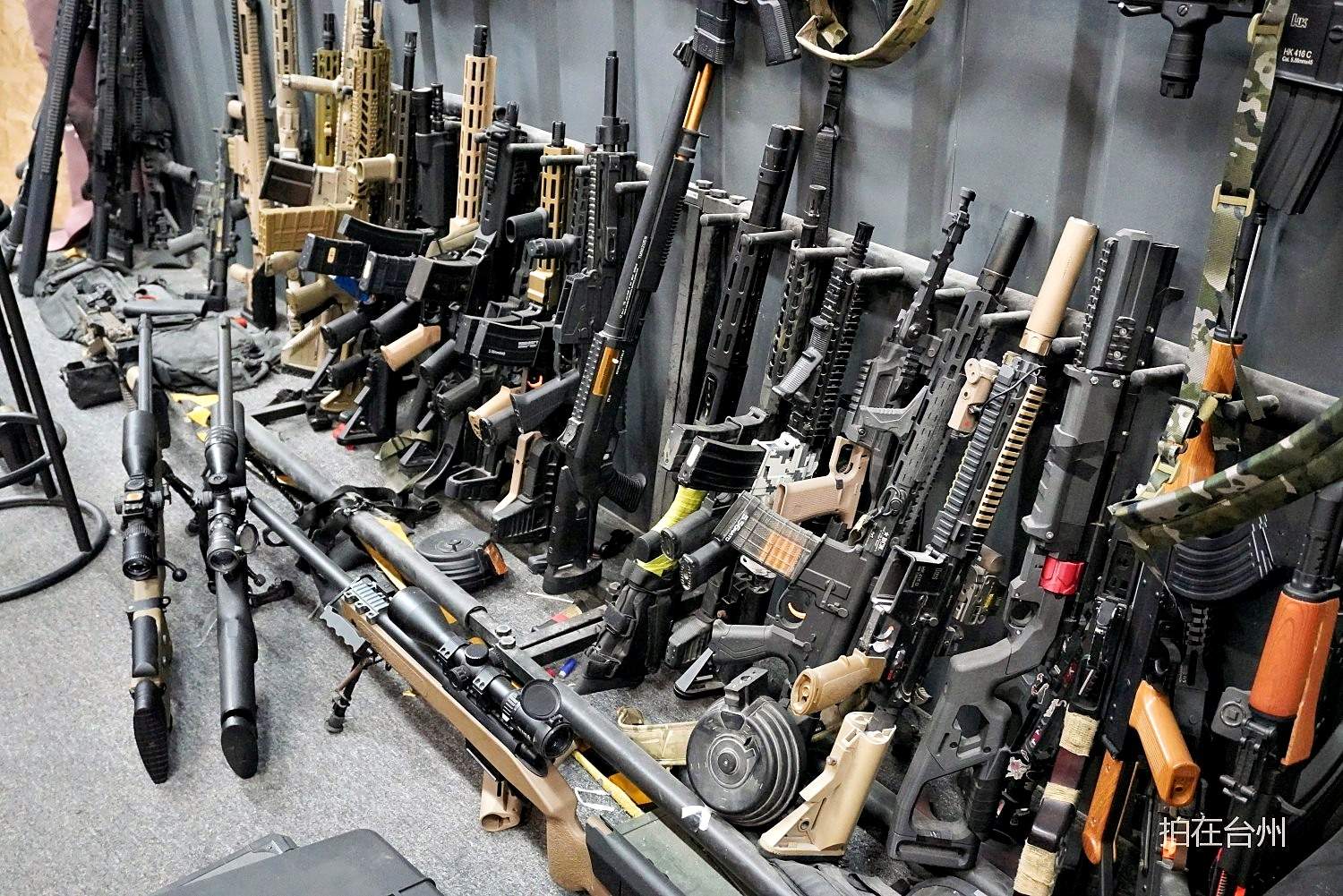 弹壳真人CS俱乐部(现代天地广场店)(图22)