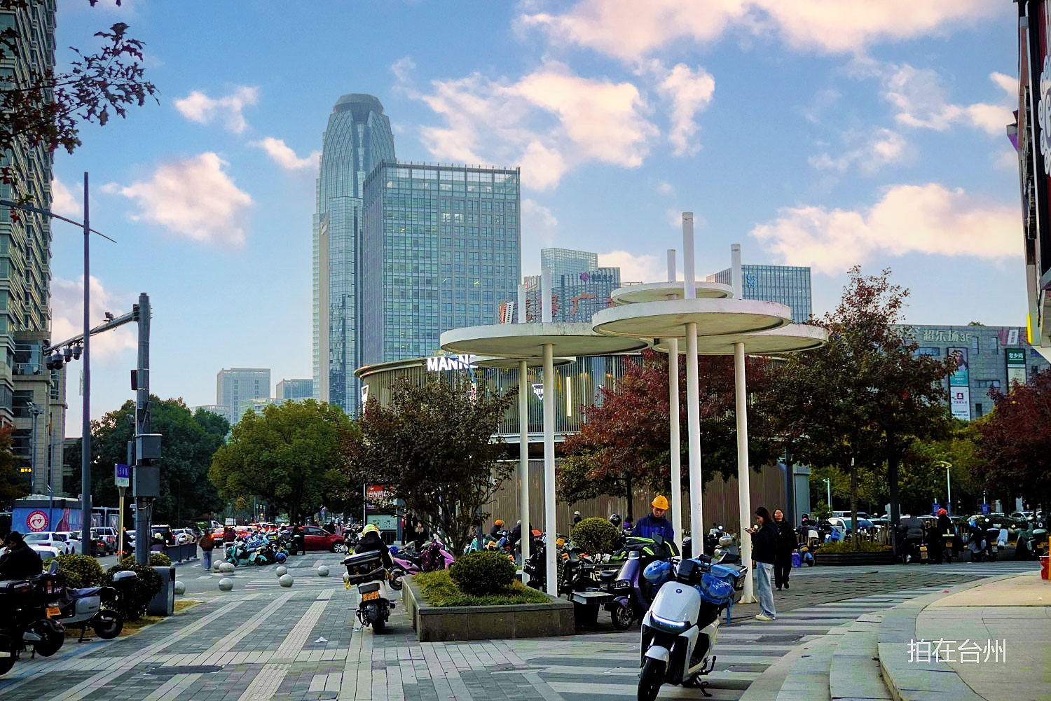 现代天地MALL｜都市时尚/青春偶像/商业剧取景地 购物综合体(图4)