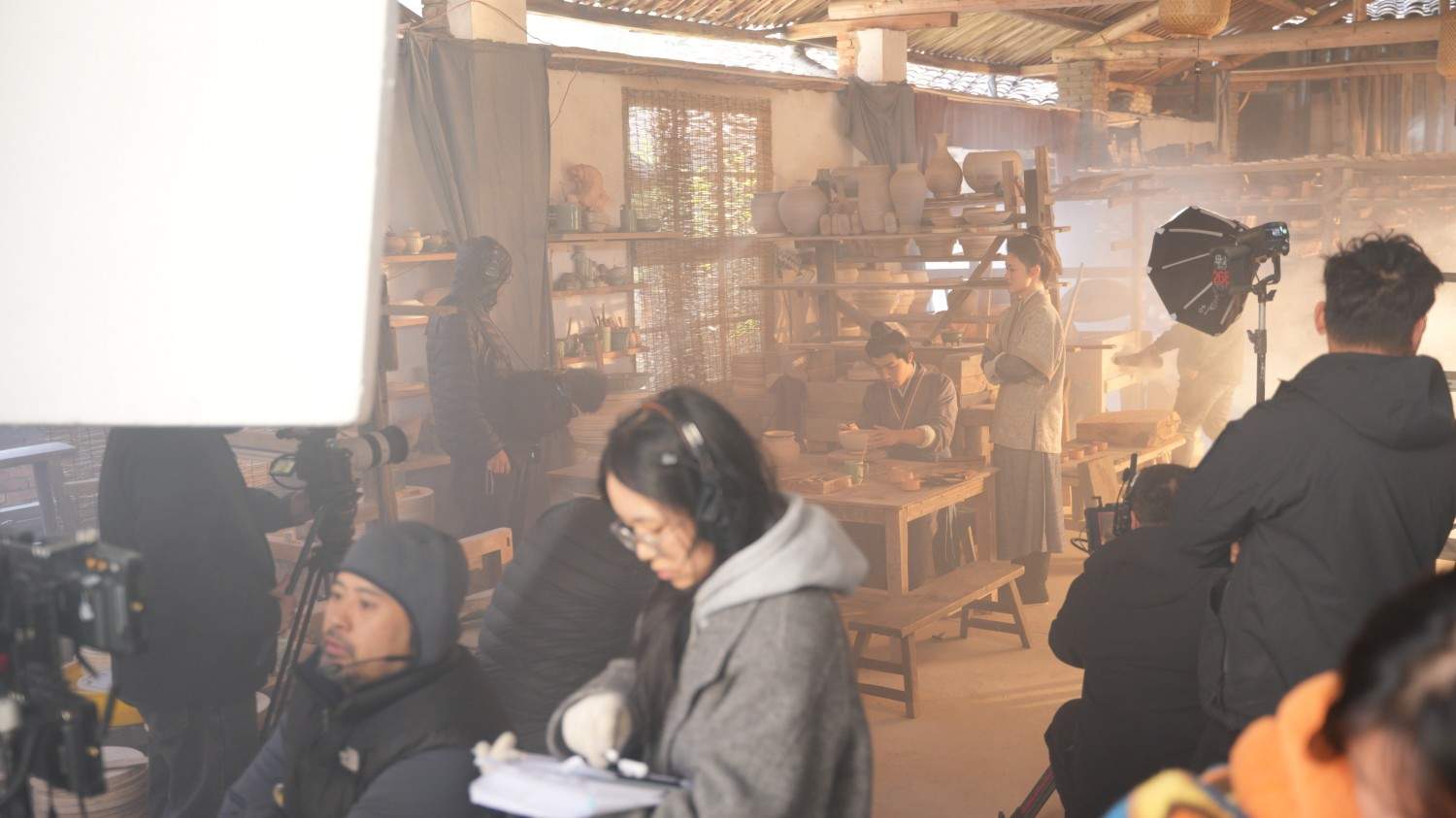 微短剧《恋恋青瓷》：一窑青瓷，牵起古今的非遗浪漫(图4)