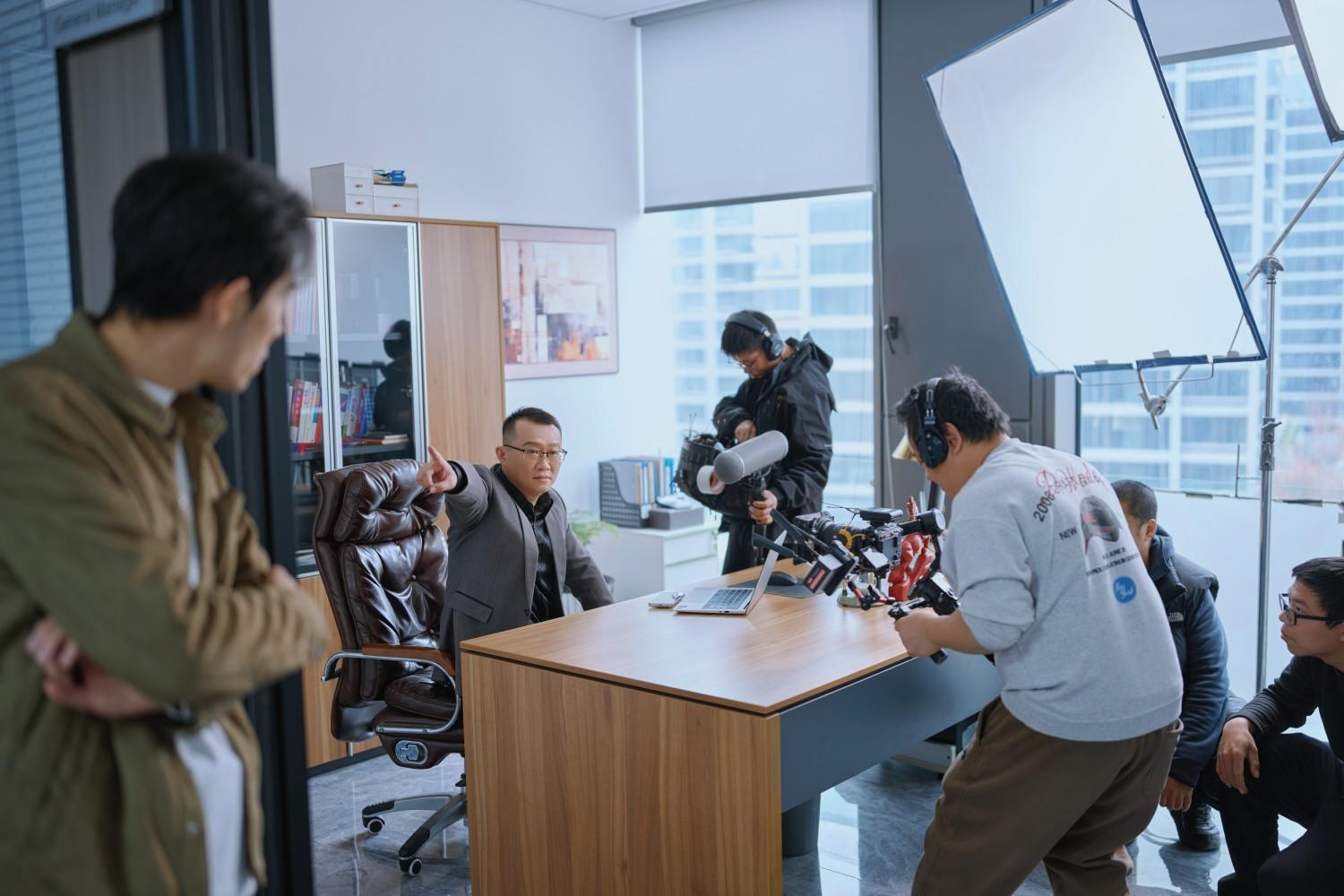 微短剧《恋恋青瓷》：一窑青瓷，牵起古今的非遗浪漫(图11)