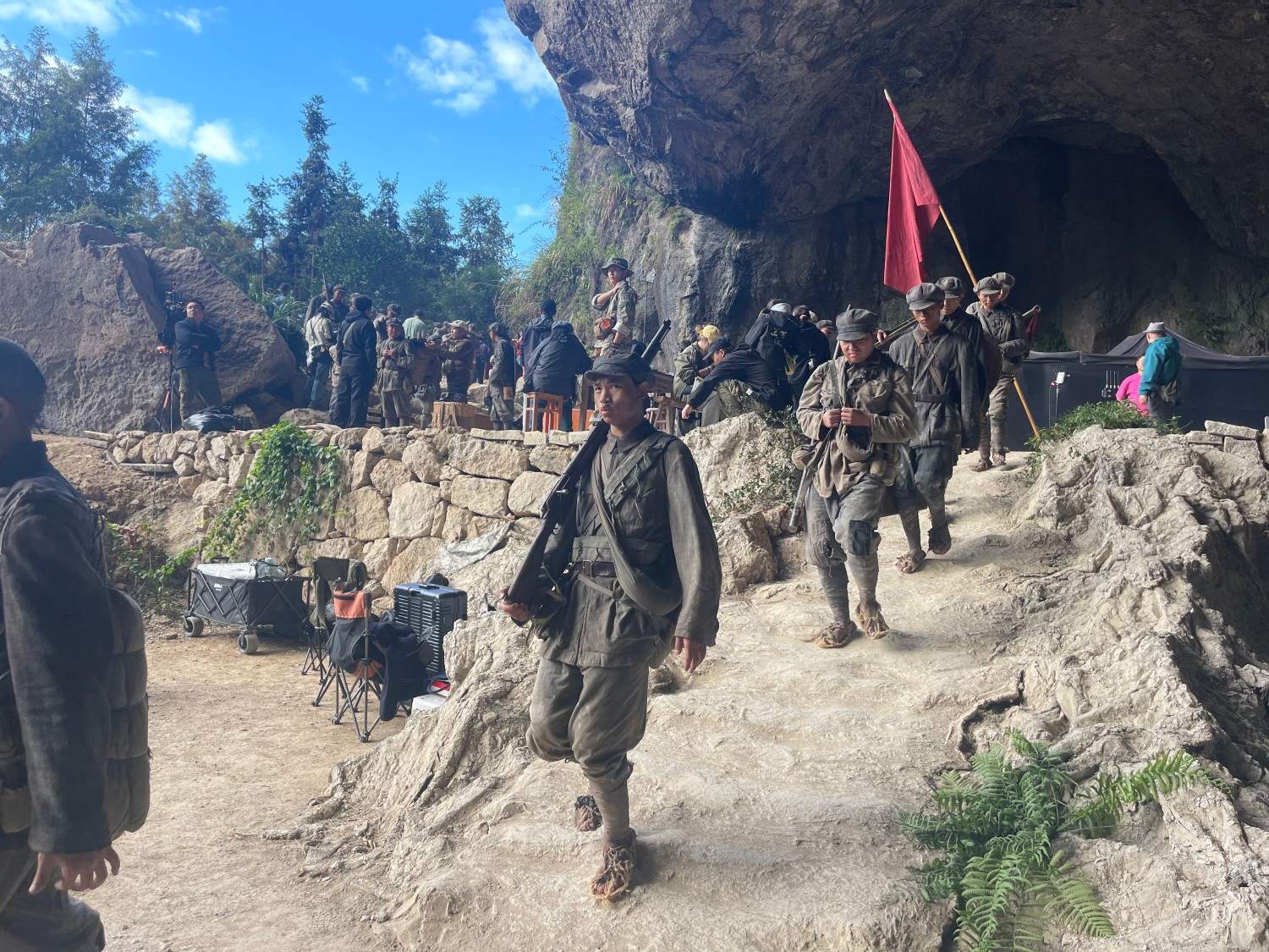 重点革命历史剧《伟大的长征》台州取景拍摄圆满收官(图10)
