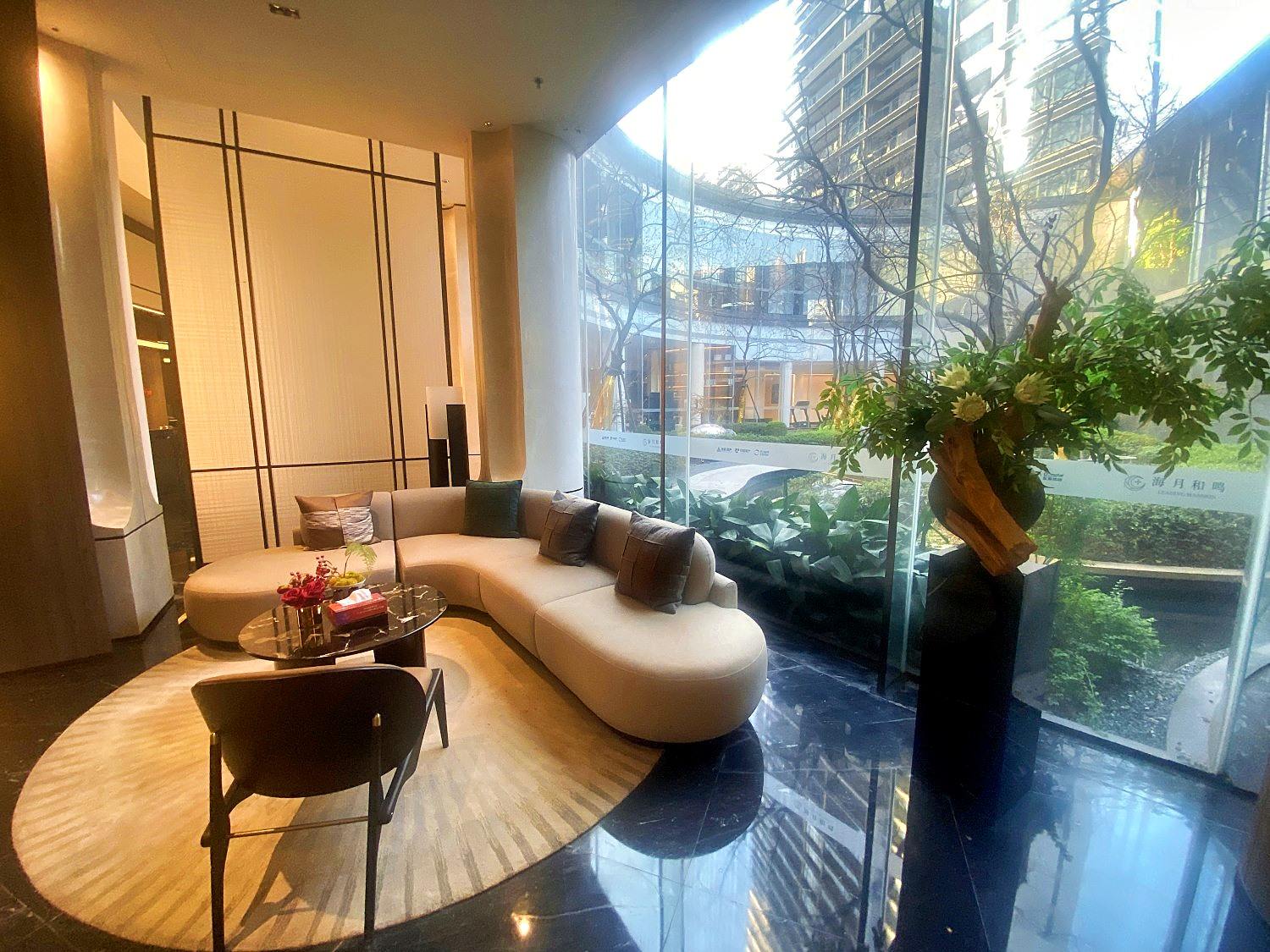 海月和鸣小区会所——现代高端住宅影视拍摄基地 豪宅 小区 游泳池(图32)