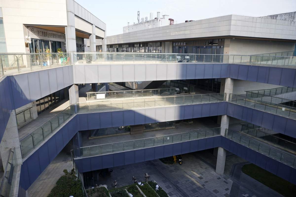 椒江洪家街道台州银泰城商业综合体商场商业街办公楼(图23)