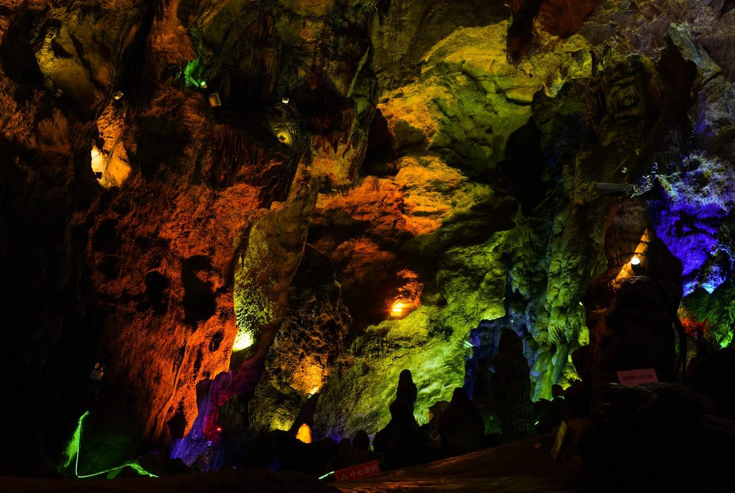 吉林通化溶洞景区 - 东北石冰花地质遗迹 影视拍摄一站式取景地(图4)