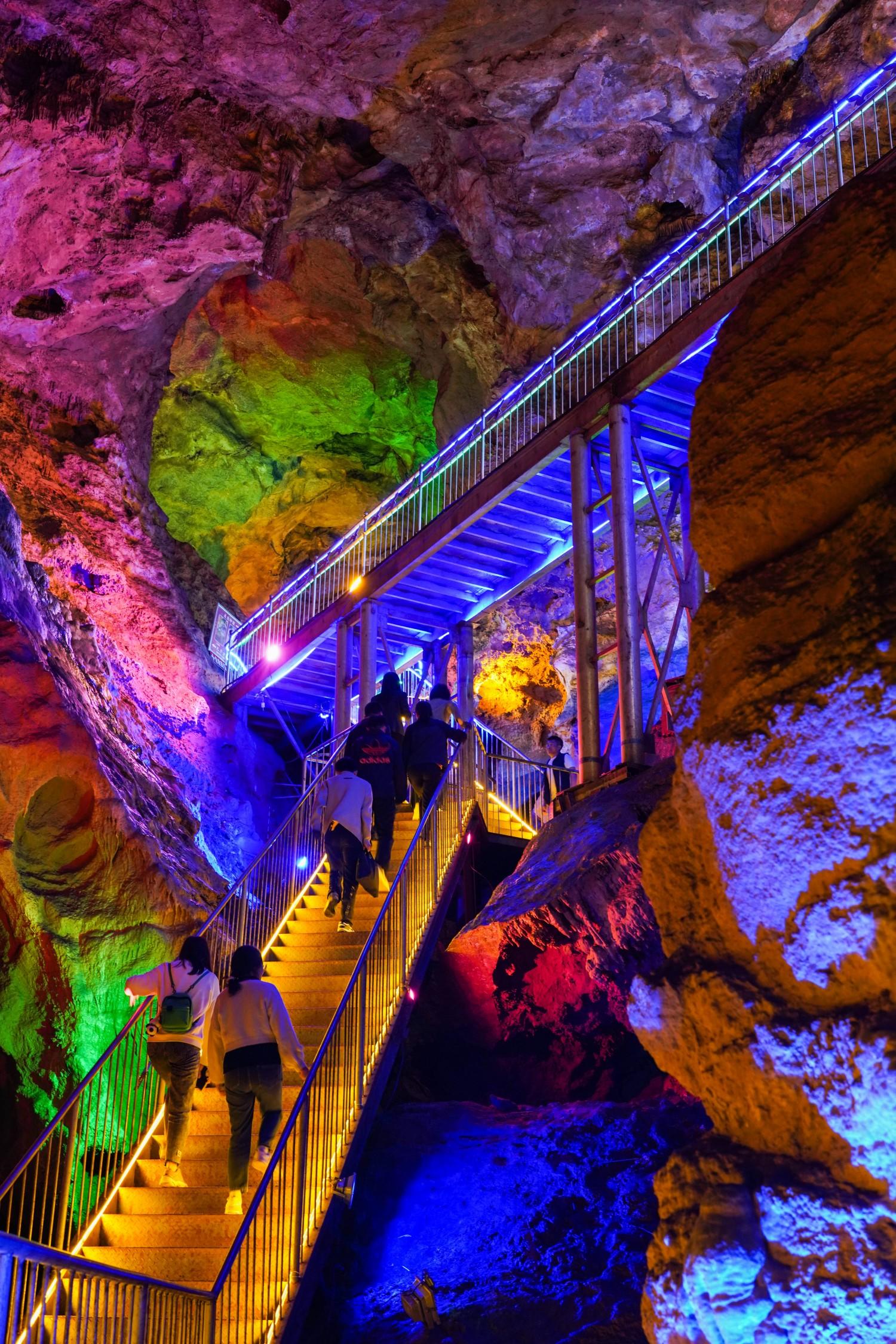 吉林通化溶洞景区 - 东北石冰花地质遗迹 影视拍摄一站式取景地(图7)