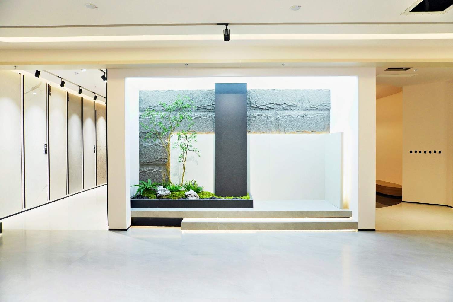 椒江美尔奇凯莱装饰艺术展厅 —— 现代极简美学与商业空间融合的影视拍摄地标(图15)