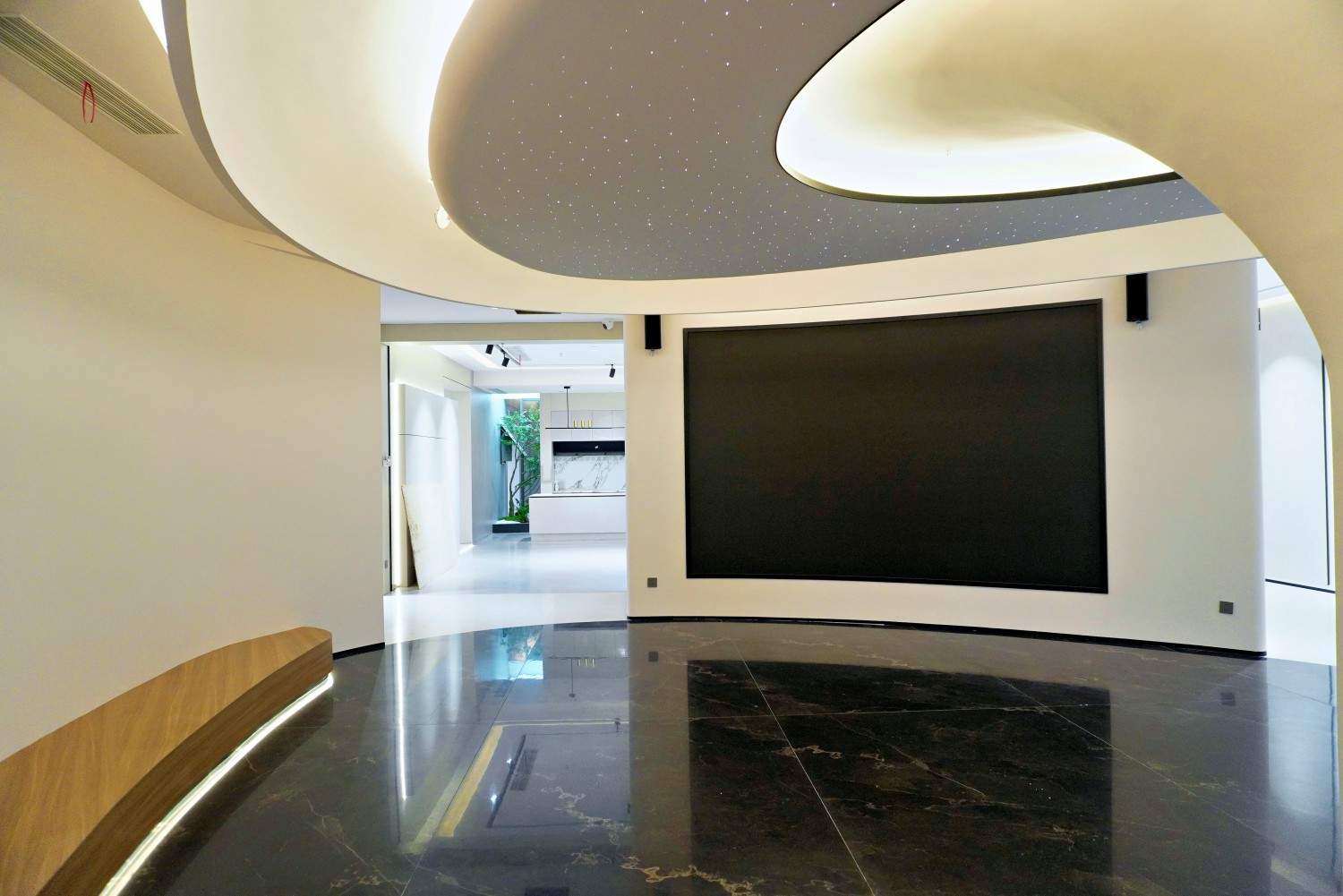 椒江美尔奇凯莱装饰艺术展厅 —— 现代极简美学与商业空间融合的影视拍摄地标(图29)