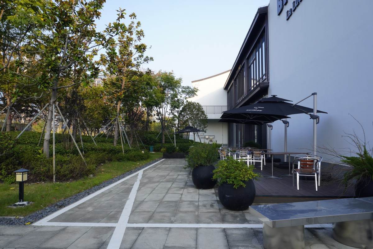 探秘椒江心海天地大黄 BIG YELLOW：从休闲约会到商务洽谈的全能取景地(图4)